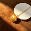 Colar Gato da Sorte Estilo Antigo Banhado a Ouro Cor Duradoura Resistente ao Desbotamento para Mulheres, Acessórios de Esmalte para DIY, Acessórios de Pingente Gato da Sorte Atacado
