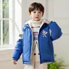 Roupa Externa Infantil 2025 Inverno Novo Estilo Roupas de Inverno para Meninos Desenho Animado Bebê Forrado com Fleece Espessado Quente Solto Top Coreano