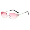 Moda Europea y Americana Dulce-Genial Chica Caliente Gafas de Sol Miu con Forma Curva Convexa, Gafas de Sol Sin Marco de Metal con Borde Cortado con Protección UV