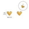 Brincos Exquisitos em Miniatura de Aço Inoxidável em Formato de Coração para Mulheres, Estilo de Nicho de Luxo, Design de Coração Simples e Tridimensional