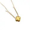 Acero de Titanio Chapado en Oro Transfronterizo Más Vendido Acero Inoxidable Pulsera, Collar, Anillo y Pendientes de Trébol de Cuatro Hojas Conjunto Fábrica al por Mayor