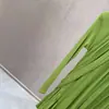 Vestido de Primavera/Verano 2026 Cuello Redondo Manga Larga Verde Fruta Corte Entallado Plisado Elegante Largo hasta el Suelo Estilo Europeo y Americano Transfronterizo