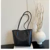 Bolsa de Palha Tecida de Nicho Feminina 2026 Nova Bolsa Grande de Alta Qualidade Retro para o Dia a Dia Ombro Único de Mão Bolsa Grande