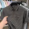 Camisa Polo de Hombre de Manga Corta Suelta a Rayas de Lujo Ligero Verano 2026 Nueva Moda Casual Delgada Ropa para Hombres Jóvenes y de Edad Media