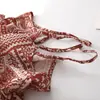 Vestido Bohemian con Estampado Rojo Estilo Festivo para Mujer 2026 Verano Nueva Moda Elegante Estilo Relajado Vestido de Tirantes