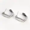 Nuevos Pendientes Irregulares Estilo Hong Kong de Gama Alta Ins de Aguja Plateada Gruesos en Forma de C Semicírculo Diseño Elegante Pendientes Versátiles