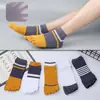 Calcetines de cinco dedos de fabricantes directos para hombre, cuatro estaciones, caña corta, cintura baja, calcetines de cinco dedos, absorbentes de sudor, transpirables, algodón de Xinjiang, calcetines tipo mocasín de cinco dedos para hombre