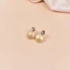 Brincos Hemisféricos Listrados Foscos de Alta Qualidade Europeus e Americanos, Exquisitos Embelezados com Strass, Brincos de Luxo Elegantes, Modernos e Acessíveis