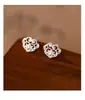 Pendientes Ruyi de Estilo Nuevo, Estilo Vintage Simple, Mini, Compactos, Lujo Ligero, Pendientes con Patrón de Nube para Mujer, Accesorios Versátiles para Orejas, Venta al por Mayor para Transmisiones en Vivo