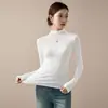 Camiseta de manga comprida de fleece com gola alta para mulheres, nova coleção outono 2026, estilo coreano casual, camada base