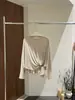 [Kai Pu] Diseño de Otoño de Trece Líneas Dobladillo Asimétrico Hebilla de Cuero Estilo Casual Camiseta Cardigan de Punto para Mujer TB4226