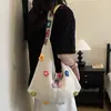 Bolso de Hombro de Gran Capacidad Estilo Casual para Mujer Modelo Nuevo 2026 Bolso Tejido Estilo Étnico Floral Fresco Bolso Tote para Viajar