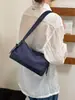 Bolsa de Almohada de Nylon Roja Súper Caliente de Corea para Mujer Estilo Nuevo 2026 Gran Capacidad Ligera Versátil para Viajar al Trabajo Bolso de Hombro Único Cruzado