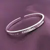 Pulseira Feminina LOVE Fashion prata de lei 990 estilo coreano aberta brilhante boutique pulseira mais vendida aniversário de namorada