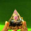 Comercio Exterior Transfronterizo Popular Mar de China Oriental Bola de Cristal Pirámide Grava de Cristal Pegamento Resina Adornos Hechos a Mano para Escritorio en Casa