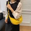 Verano 2025 Nueva Bolsa Dumpling para Mujer Moda Cuadros Fresca Simple Elegante Estudiante Hombro Bandolera