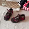 Zapatillas de entrenamiento retro alemanas para niñas, nuevo modelo primavera y otoño 2026, zapatillas deportivas para niños, zapatillas casuales versátiles con cordones