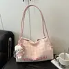 Bolso de Hombro Nuevo de Cuadros Dulces de Alto Valor, Elegante para Niñas, Bolso Casual Simple Estilo Perezoso de Axila