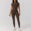 Conjunto de Roupa de Yoga Duas Peças Secagem Rápida Escovado Transfronteiriço, Conjunto de Roupa de Yoga Cor Sólida Gola Redonda Sensação de Pele Nu, Conjunto de Roupa para Esportes e Fitness