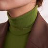 Suéter de cuello alto camisa básica para mujer otoño fino verde aguacate tejido cuello alto ajuste ceñido top interior ajustado