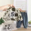 Moda Infantil 2025 Chaqueta Abrigo Elegante y Moderna para Niños Conjunto de Dos Piezas Moderno y Genial Venta al por Mayor desde Fábrica de Origen