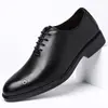 Zapatos Oxford de Cuero Genuino para Hombre Estilo Británico Zapatos de Cuero Genuino para Hombre Diseño de Tallado Brogue Con Cordones Formales de Negocios Lugar de Trabajo Zapatos para Hombre