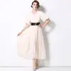 Vestido de longitud media, entallado, con cintura ceñida, falda acampanada, mangas abullonadas estilo europeo y americano, plisado, estilo coreano