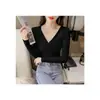 2024 Outono e Inverno Novo Design de Torção Slim-fit Malhas de Lã Feminina com Decote em V Top Camisa Base de Suéter Interno