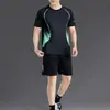 Conjunto Esportivo Masculino Verão Roupas de Fitness Seda Gelada Secagem Rápida Camiseta de Manga Curta Shorts de Treino Respirável Casuais Masculinos Corrida