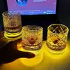 Porta-copos Luminoso Grátis, Copo de Bebida Luminoso Giratório de Alto Valor para Alívio do Estresse, Copo Baixo para Whisky, Copo de Plástico Simples