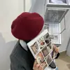 Chapéu Boina de Lã Auto-retido Old Chen Estilo Coreano Versátil Mulheres Outono e Inverno Retrô Japonês Cor Doce Chapéu de Pintor