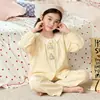 Pijama infantil, coleção nova primavera e outono 2026 para meninas, conjunto de roupa de casa infantil de algodão com manga longa e estampa de nuvens, estilo doce princesa