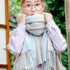 Cachecol Xadrez de Faux Cashmere de Inverno para Mulheres, Xale Elegante Estilo Japonês Quente para Outono e Inverno com Franjas, Aquecedor de Pescoço Rosa Versátil para Proteção contra o Frio