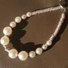 Lanyard Corto para Teléfono Cadena de Muñeca con Colgante de Perla de Moda para Mujer, Lujo Ligero Piedras de Strass Circonita Cuentas Tendencia Brocado de Canción Diseño de Caballo