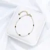 Pulsera de Piedra Natural Cuadrada y Conchas Marinas Redondas, Diseño Exquisito de Nicho, Pulsera Original Hecha a Mano con Amatista, Sensación de Alta Gama, Venta al por Mayor