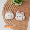 Broche de Conejo de Peluche de Dibujos Animados, Muñeca Linda, Accesorios para Bolsos de Muñeca, Accesorios para el Cabello Hechos a Mano DIY, Accesorios Decorativos para Ropa