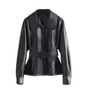 Jaqueta de Couro Curta Haining Nova para Mulheres Primavera e Outono, Modelagem Slim Fit Estilo Biker com Gola Reversível, Casaco de Couro Tamanho Grande