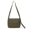 2026 Verano Casual Bandolera de un Hombro para Mujer Viaje Pequeña Compacta Casual Impermeable Color Sólido Tacto Commute Tela de Nylon Bolso Cuadrado Pequeño
