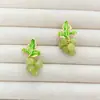 Estilo Pastoral Chino Pendientes Personalizados de Uva Chapados en Cobre Oro Real Elegantes Versátiles Pendientes de Plata 925 con Aguja de Calcedonia Ágata para Mujer