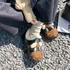 Zapatos Peludos Franceses de Punta Redonda con Doble Hebilla para Mujer 2026 Nuevo Otoño Invierno Retro Calidez con Felpa Zapatos Birkenstock Zapatos Casuales Individuales