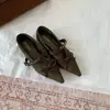 Zapatos de abuela de punta fina con una sola tira estilo francés para mujer, nuevo modelo otoño 2026, elegantes y adecuados para ir al trabajo, zapatos de mujer de corte bajo