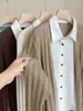 Suéter de Tricô Falso Duas Peças Color Block Estilo Old Money com Manga Longa para Mulheres, Nova Coleção de Outono, Gola Patchwork, Cardigan Elegante e Versátil