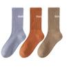 Calcetines Zhuji de otoño e invierno, calcetines hasta la pantorrilla para hombre, desodorantes, absorbentes del sudor, transpirables, deportivos, calcetines de marea de pantorrilla alta, medias para hombre y mujer