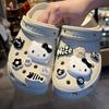 Accesorios para Zapatos Crocs Transfronterizos Piezas para Bricolaje Niña de Dibujos Animados Manzana Gato Lazo de Mezclilla Dijes para Zapatos Comercio Exterior Mayoreo