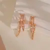 2025 Europeu e Americano Transfronteiriço Novo Estilo Quente Brilho Diamante Franja Brincos Latão Galvanizado Ouro Real Brincos Fabricante Atacado
