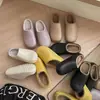 Pantuflas de Algodón Impermeables Estilo Birken para Mujer 2025 Nuevas Punta Redonda Felpa Cálida para el Hogar/Viaje al Exterior Pantuflas de Algodón para Mujer Invierno