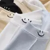 Camiseta Bordada Suave de Rosto Sorridente com Mangas Longas para Mulheres, Estilo Fino de Primavera, Caimento Solto, Emagrecimento, Amigável para Estudantes, Gola Redonda, Tricô Confortável em Patchwork