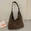 Bolso de hombro, bolso de mano y bolso cruzado versátil de gran capacidad, elegante, minimalista y sofisticado para el trabajo, nueva colección otoño 2026