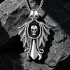Colgante de collar con diseño de calavera y espada estilo retro europeo y americano, estilo punk, de acero de titanio para hombre SP420