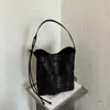 Bolsa Tote Grande Estilo Retrô para Mulheres, Nova Moda de Início de Outono, Camurça Fosca, Grande Capacidade para a Escola